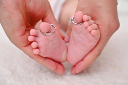 借卵生子咨询怎么控制孕妇体重